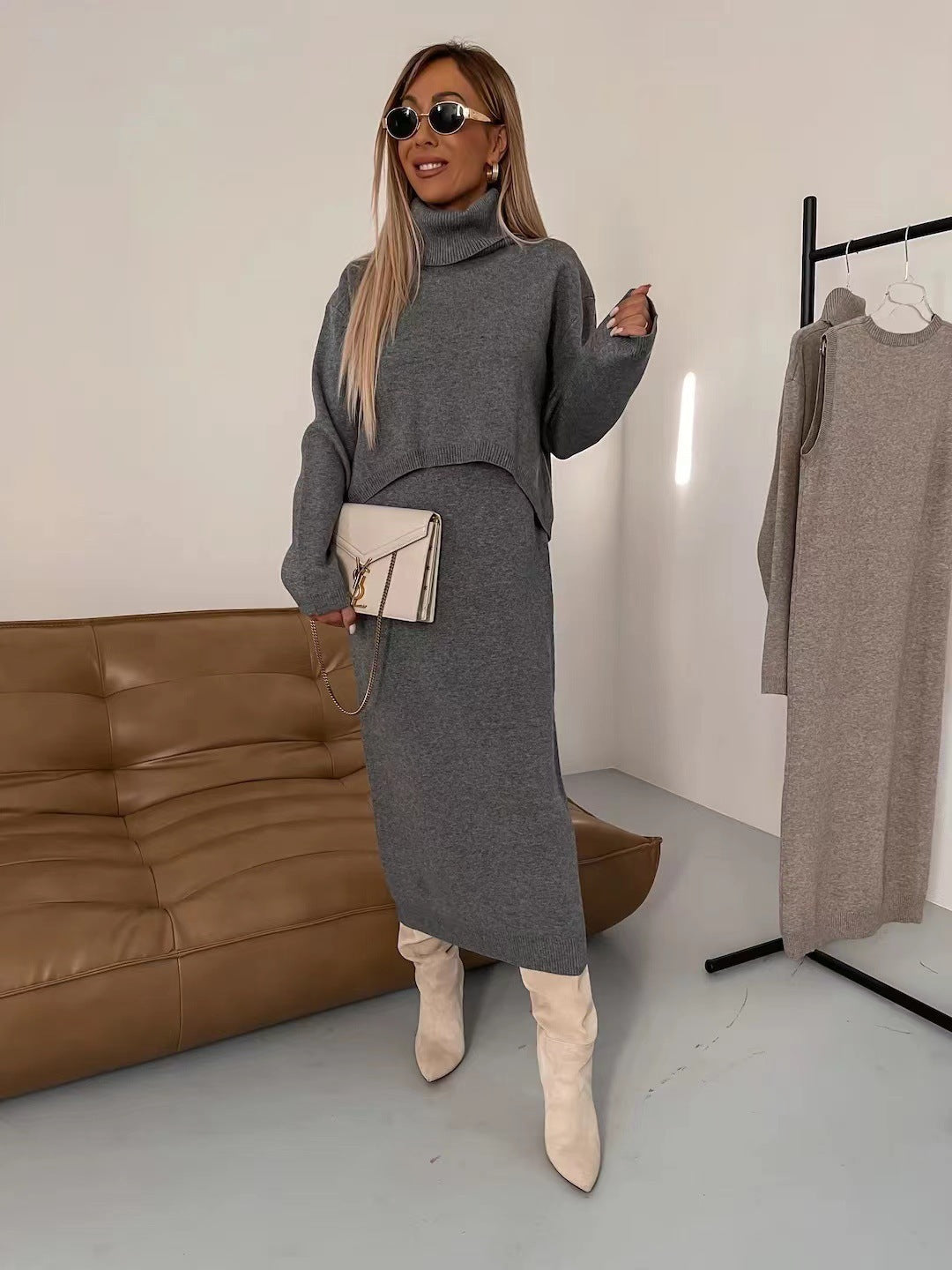 Ensemble Tricot Hiver – Pull Col Roulé & Robe Longue Sans Manches