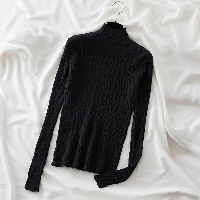 Léa Elegant Turtleneck Sweater in Cashmere