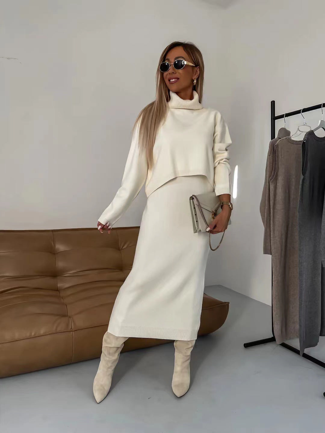 Ensemble Tricot Hiver – Pull Col Roulé & Robe Longue Sans Manches