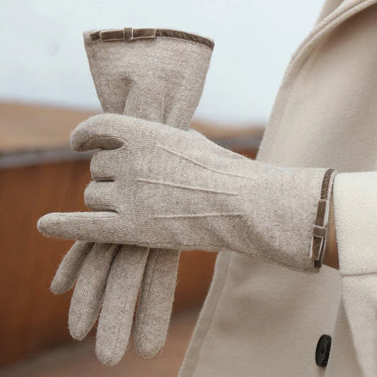 Isabelle Luxurious Cashmere Gloves