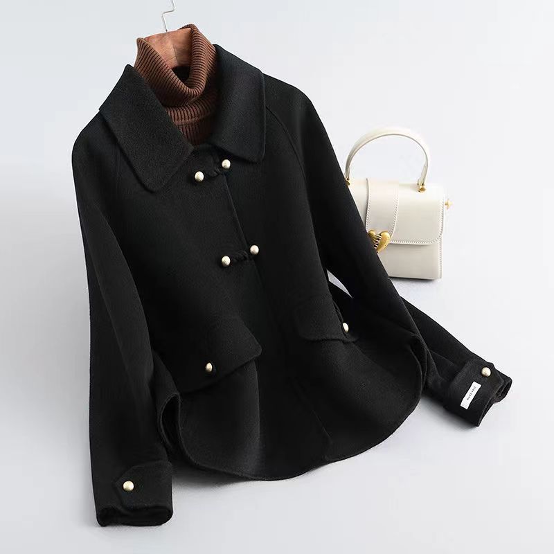 Léa Elegant Wool Coat