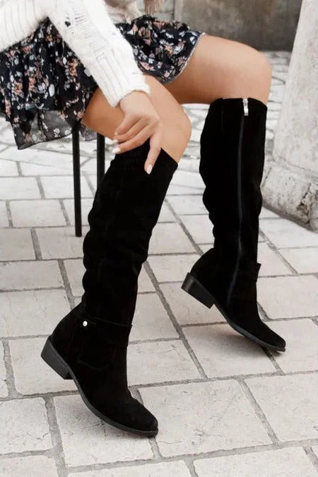 Emma comfortable and protective boots