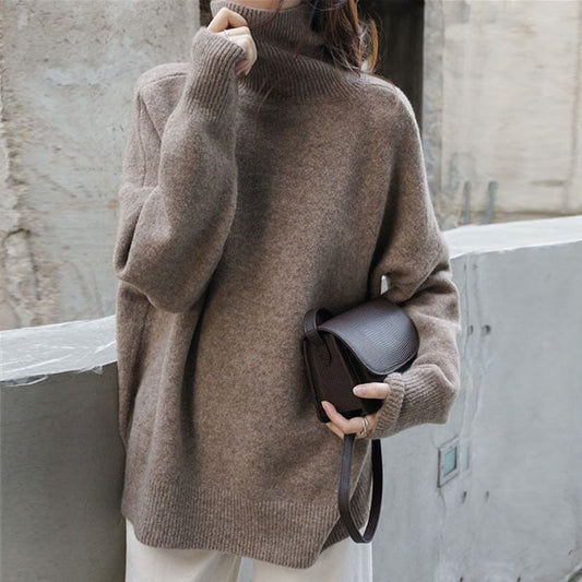 Zoé Soft Roll Neck Sweater in Wool