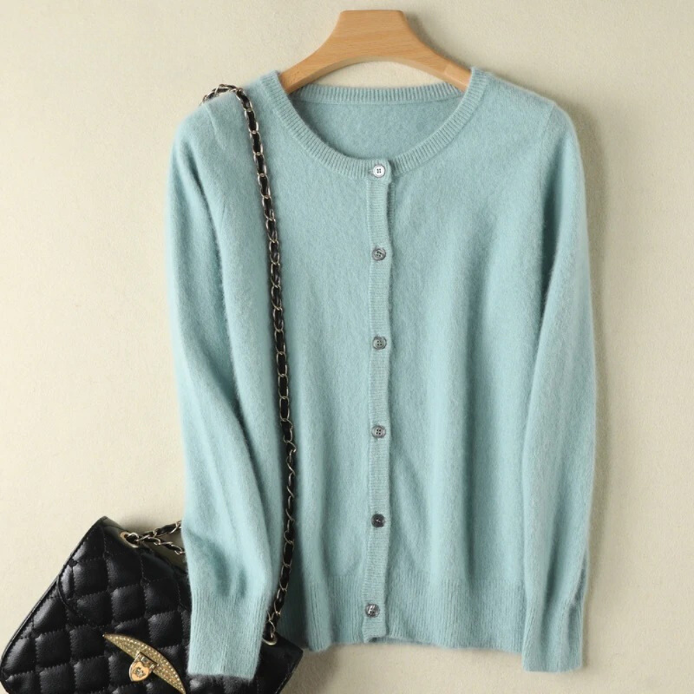 Clara Cardigan de Vison Doux et Luxueux