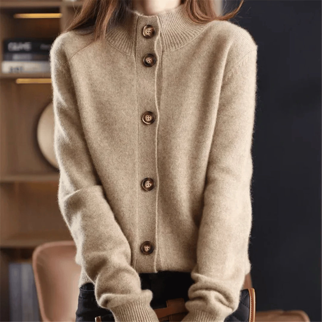 Elegant Soft Knit Cardigan Élise