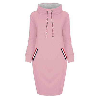 Robe Hiver à Capuche – Élégance et Confort
