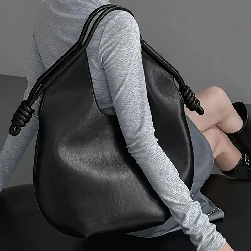 Elegant and spacious vegan leather tote bag Clara
