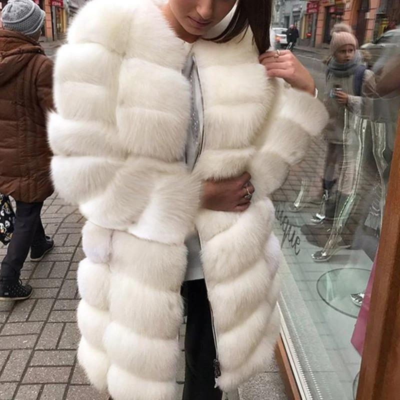 Manteau Faux fox Fourrure  – Luxe Éthique et Élégance