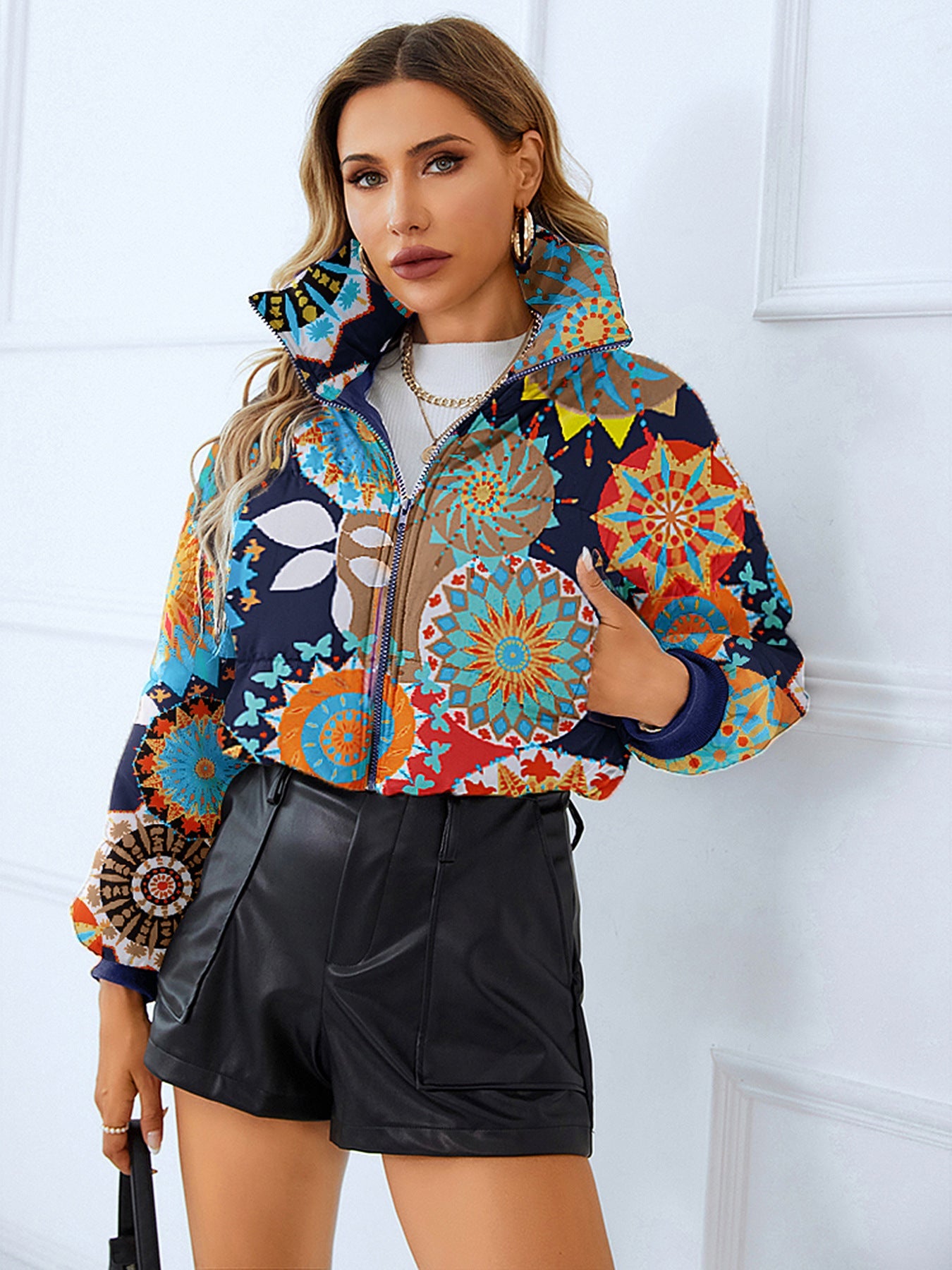 Veste Courte Imprimé – Style Bread Coat