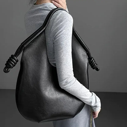 Elegant and spacious vegan leather tote bag Clara