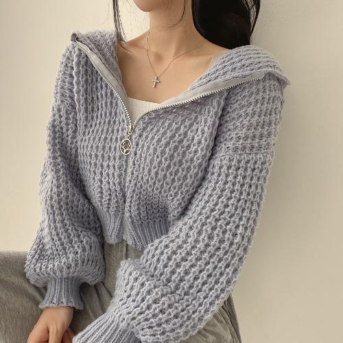 Veste Pull Court à Capuche Femme – Coupe Ample