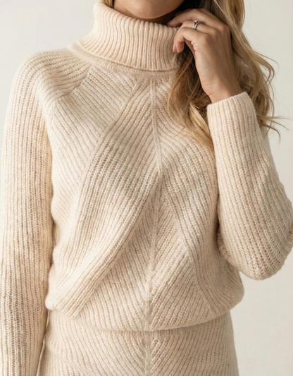 Léa Elegant and Comfortable Ribbed Knit Set