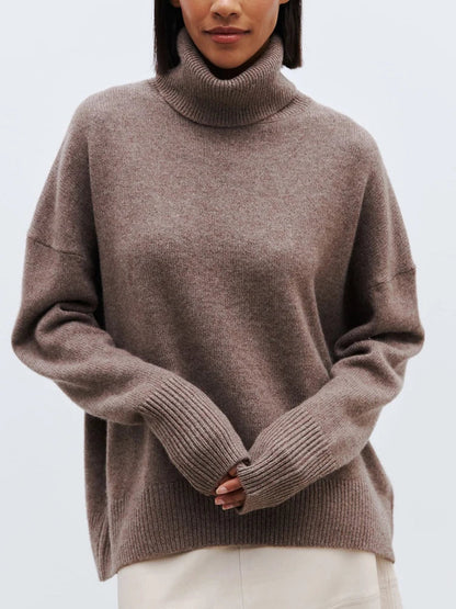 Élise Elegant Roll Neck Sweater in Merino Wool