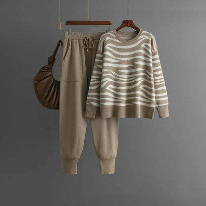 Léa soft and elegant cashmere lounge set