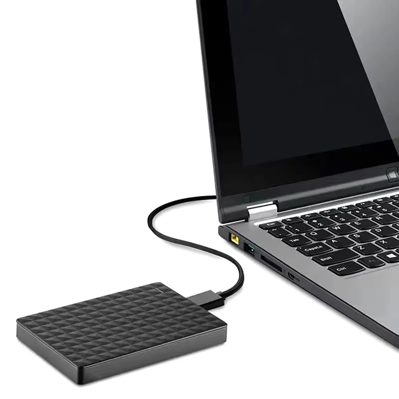 Orion – Disque Dur Externe Ultra-Rapide 8TB Portable et Fiable