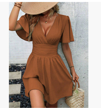 Alya – Robe Courte Plissée Style City Chic