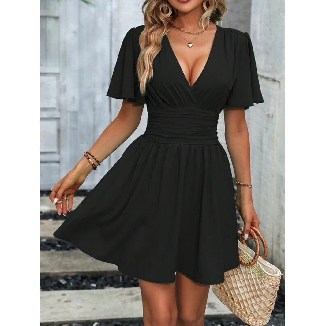 Alya – Robe Courte Plissée Style City Chic