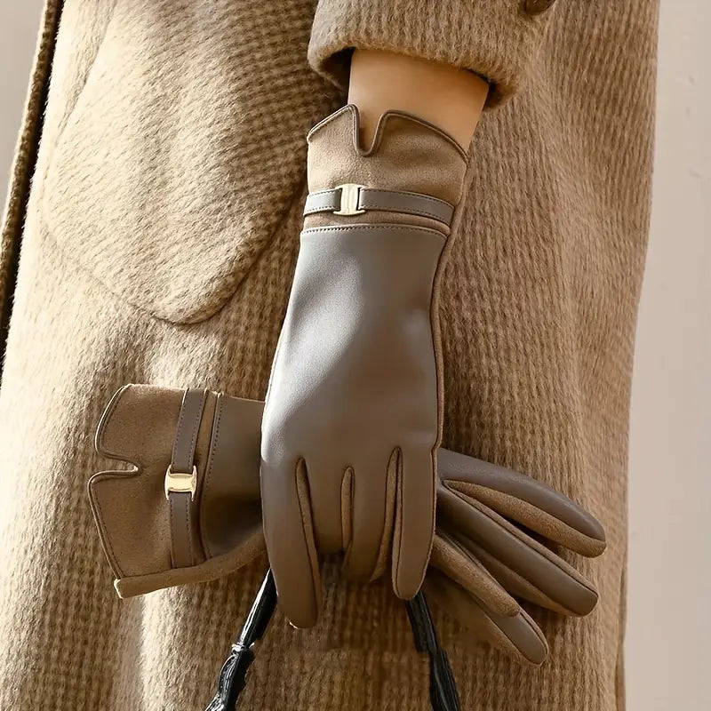 Léa Waterproof and Warm Synthetic Leather Gloves