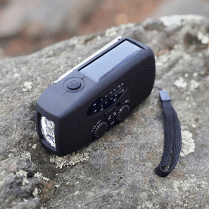 Lumora – Radio d’Urgence Portable Multifonction avec Manivelle et Lampe LED