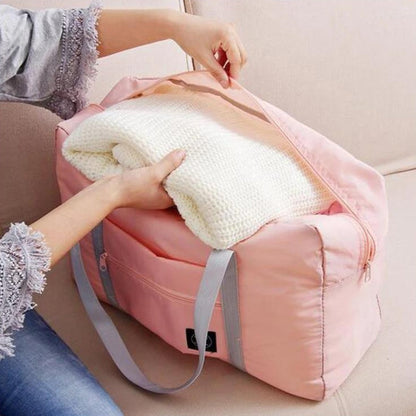 Velora – Ultra-Light and Foldable Minimalist Travel Bag